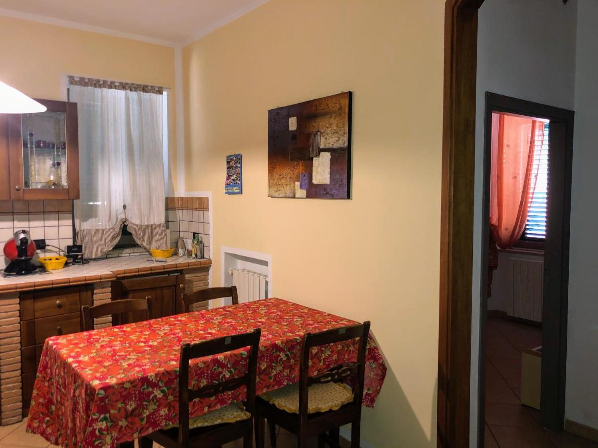 Appartamento Gabbro-Rosignano Marittimo ภายนอก รูปภาพ